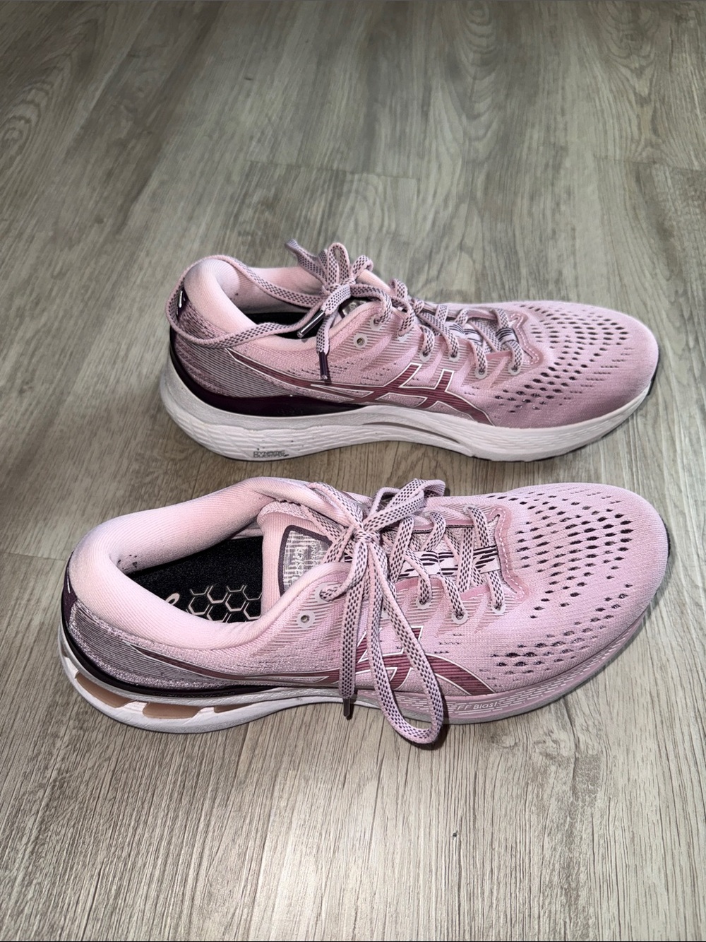 ASICS GEL-KAYANO 26- Women's Running Shoes - Breathable Cushioned trainer - Picture 4 of 9